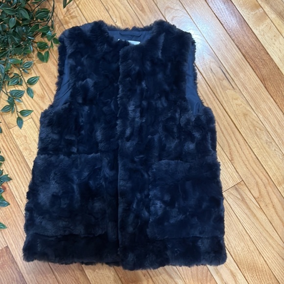 Zara fur vest - Picture 9 of 12